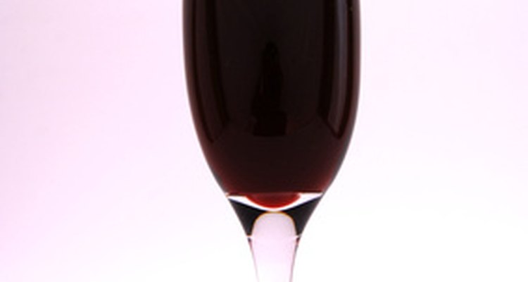 Raisin jack wine is made from dried grapes.