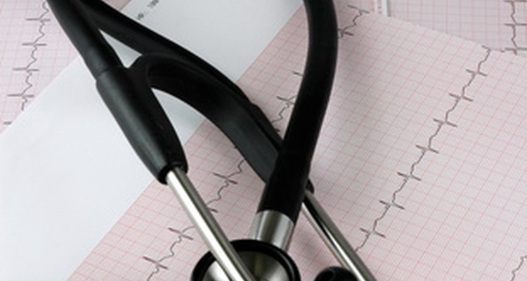 Ajude seu filho a se preparar para um eletrocardiograma