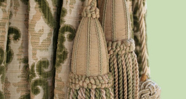 Drawstring curtains are simple to repair, saving you money.