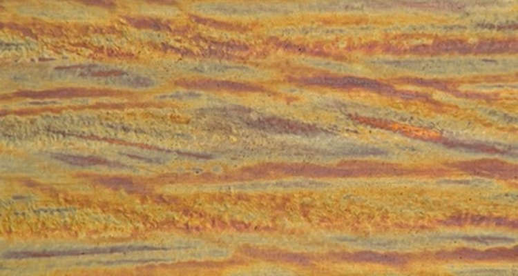 Técnicas de grabado como el de aguafuerte sobre la placa de cobre hacen uso de la cera líquida acrílica.