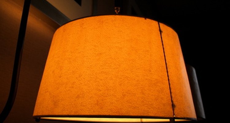 make-your-own-diy-lamp-shade-from-an-i-like-that-lamp-kit