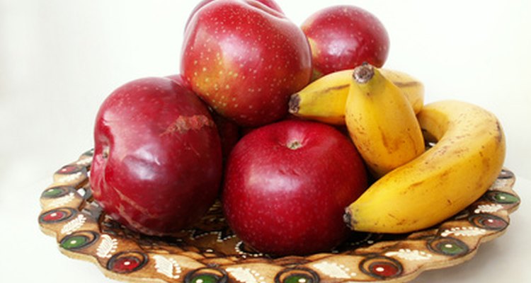 Las frutas, la miel y la savia contienen fructosa.