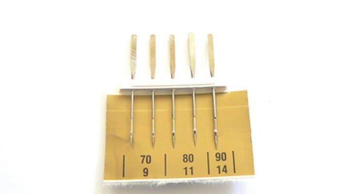Use a 70/10 SUK ballpoint sewing machine needle.