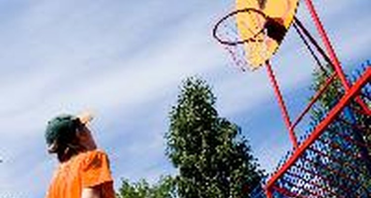 Permanecer activo puede ayudar a los niños con Artritis juvenil idiopática a mantener sus articulaciones flexibles.