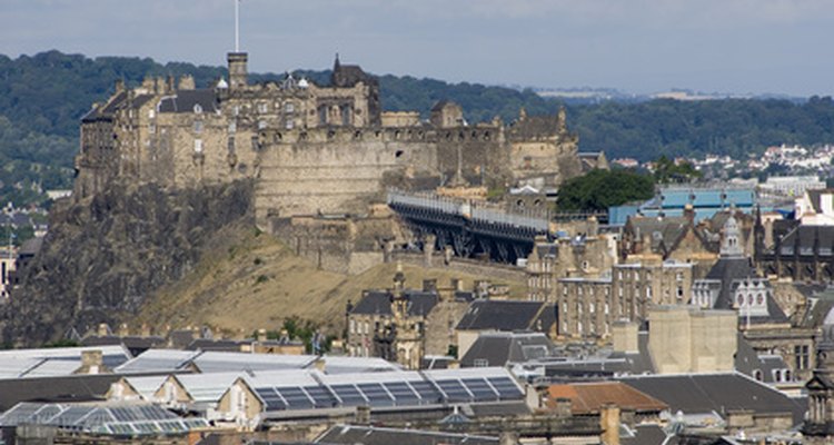 Although Edinburgh is Scotland's capital, Glasgow is the largest city.