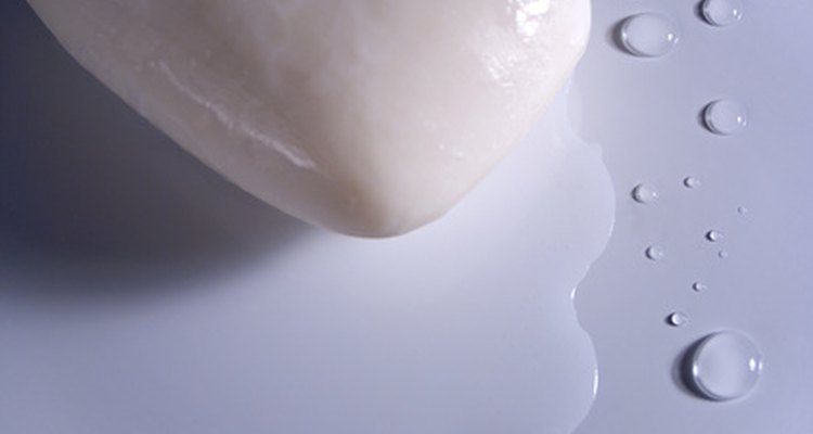 A limpeza promove a cicatrização ao mesmo tempo que impede infecções secundárias