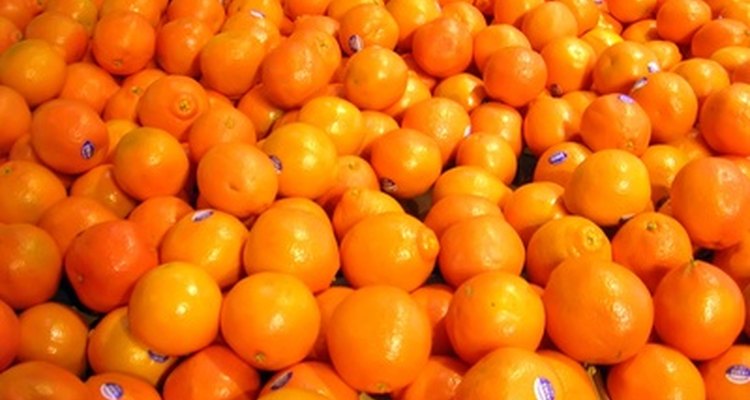 Cascas de laranja limpam e refrescam