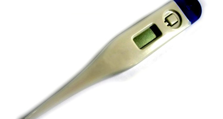 Determine a sua temperatura com um termômetro limpo