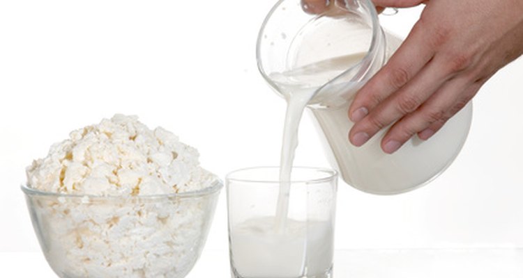 Cuánto tiempo puede estar la leche sin refrigerar?