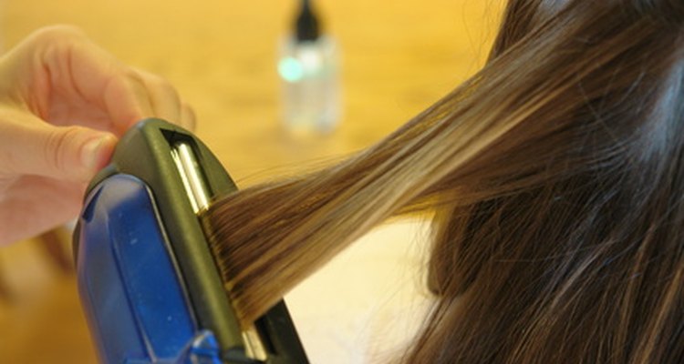 El alaciado de cabello permanente puede reducir el tiempo que gastas en tu arreglo diario.