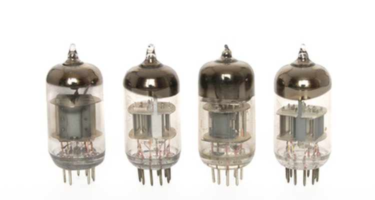 The Peavey Express 112 emulates a tube sound without using tubes.