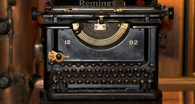 Algumas máquinas de escrever "vintages" são antiguidades valiosas