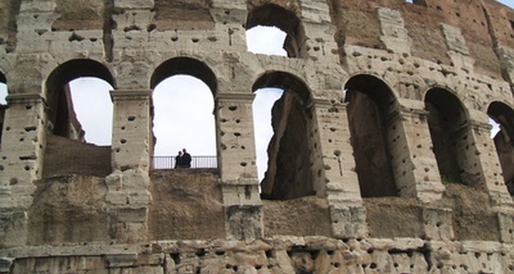 The Colosseum has Doric columns along its arches.