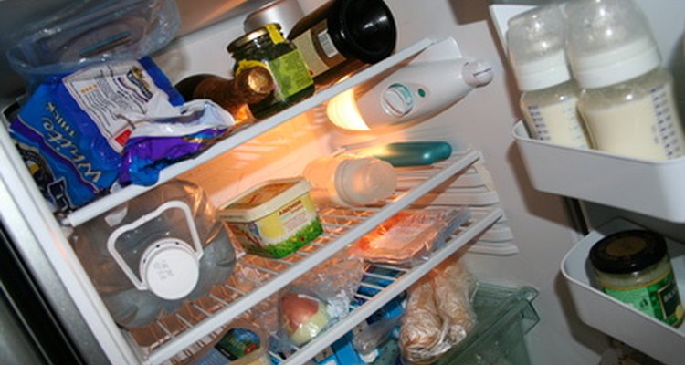 Si tu refrigerador no enfría más, algunas partes del conjunto de piezas de refrigeración podrían estar funcionando mal.