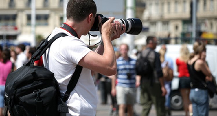 Paparazzi often invade the private lives of famous people with their cameras.