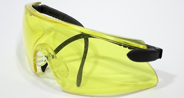 Eye protection should be worn when sharpening blades.