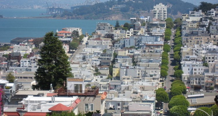 San Francisco, a city located near earthquake faults, could benefit from earthquake-proof housing.