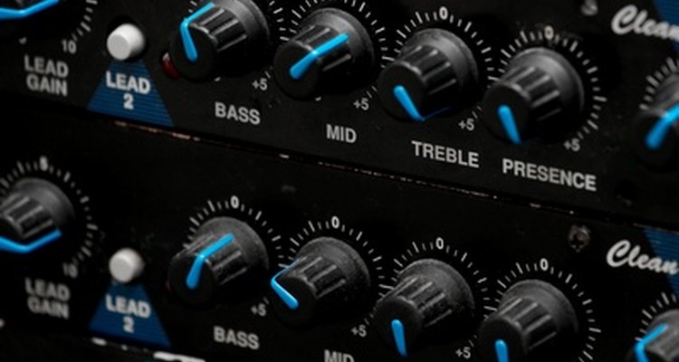 The graphic equaliser found in Windows Media Player mimics equalisers found on traditional audio receivers and stereos.
