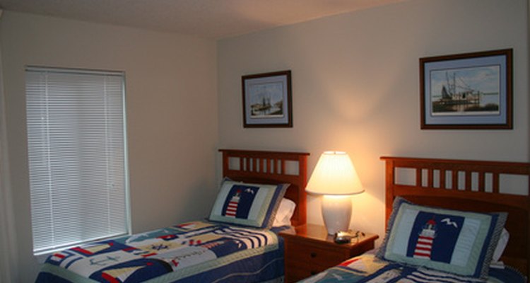 Una cama individual XL ofrece más espacio que una individual estándar.