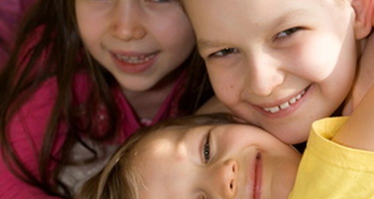 El pensamiento positivo puede ayudar a los niños a tener una vida más feliz y saludable.