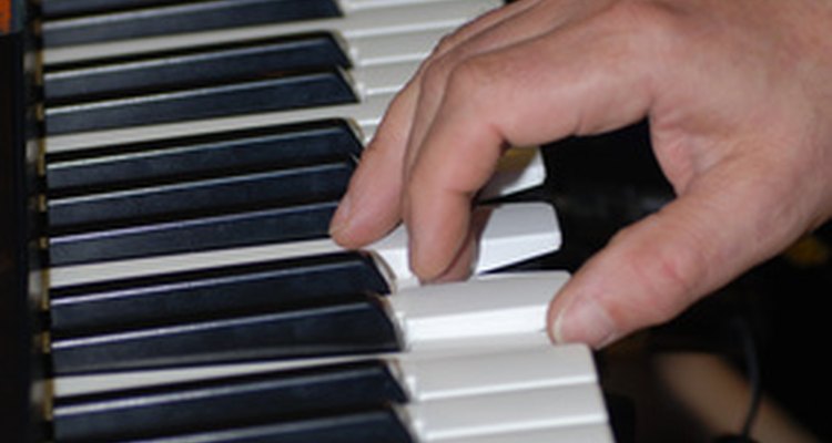 The Tyros 2 was one of the top arranger keyboards produced by Yamaha.