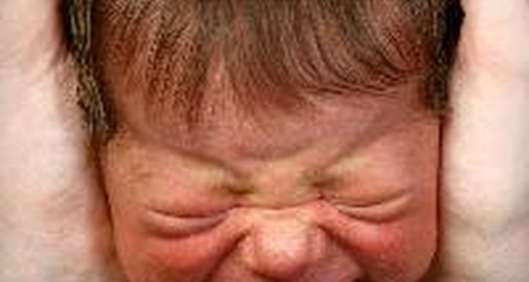 Algunos bebés son más sensitivos a lo que ven y los sonidos que otros.