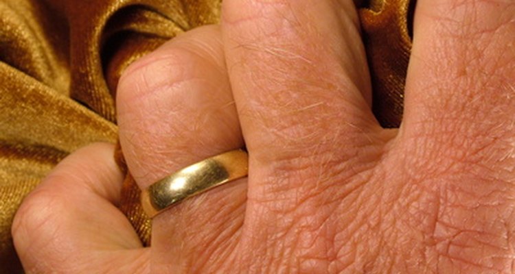 Arthritis gloves provide inexpensive pain relief to aching hands.