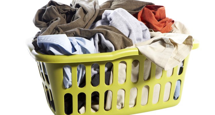 Las lavadoras y secadoras europeas están hechas para ajustarse a un problema principal: la falta de espacio.