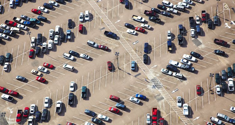 A relação do estacionamento varia dependendo da área e do arranjo local