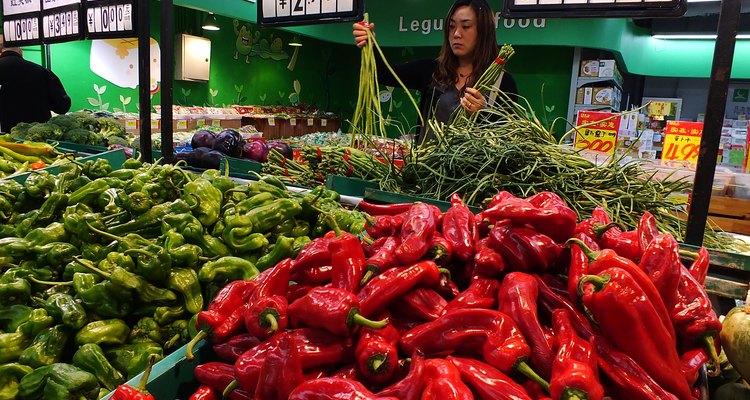 Mercado na China: excesso de moeda a longo prazo desvaloriza o câmbio e aumenta os preços