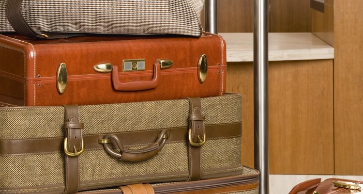 A maioria das companhias aéreas impõem restrições de peso de bagagem
