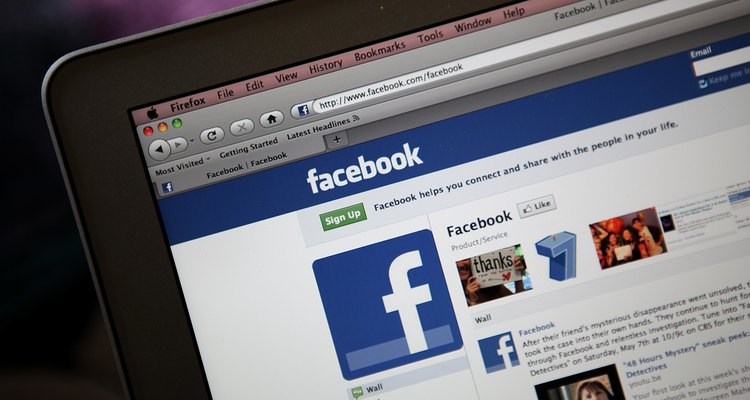 Pare de compartilhar suas curtidas e interesses no Facebook ao removê-los do perfil