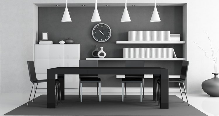 Negro, blanco y gris siempre de moda.