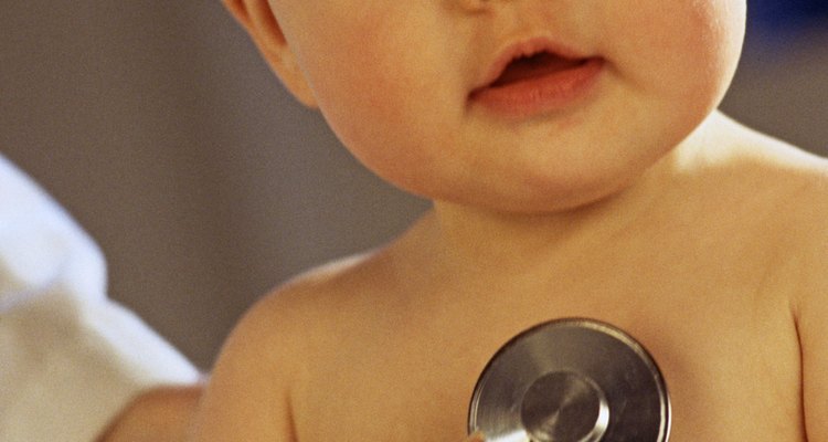 El pediatra puede proporcionar más información y abordar las preocupaciones que los padres tienen sobre el desarrollo.