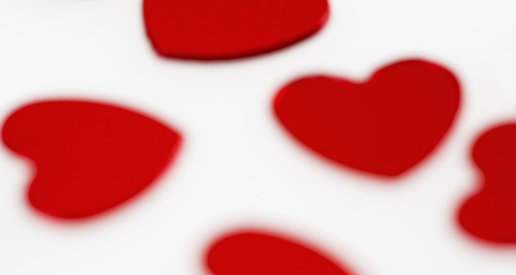 El corazón rojo es un símbolo tradicional del amor en las civilizaciones occidentales.