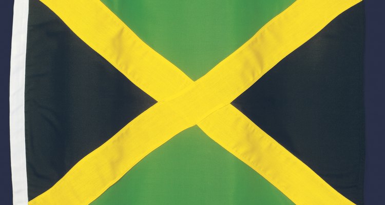 La bandera de Jamaica es un símbolo del país de donde provienen los hombres jamaicanos.