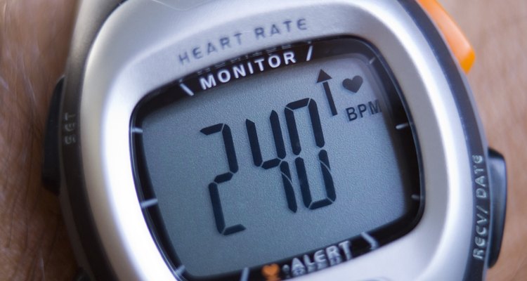 Usa un monitor de ritmo cardíaco para comprobar el pulso y la presión arterial después del ejercicio.