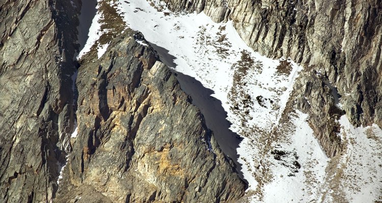 Los depósitos glaciales forman inceptisoles.