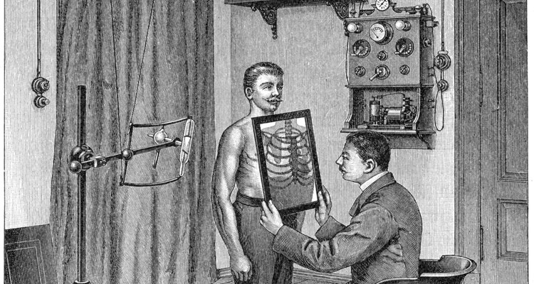 A radiologia é a prática do aproveitamento saudável da radiação para observá-lo internamente