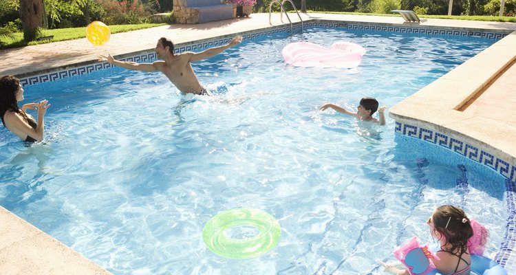 En la piscina podrán refrescarse y al mismo tiempo divertirse.