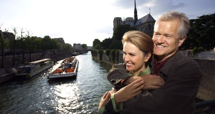 "A evolução da cidade de Paris e sua história podem ser contempladas percorrendo as margens do Sena", Unesco