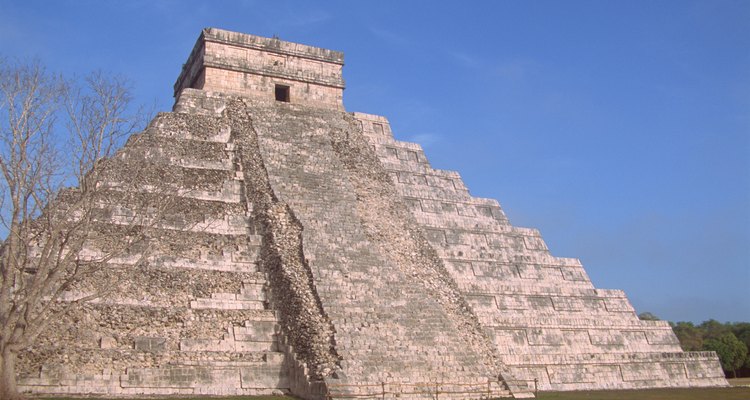 Las mujeres Mayas llevaban un cabo tareas religiosas en los templos como Chichen Itza.