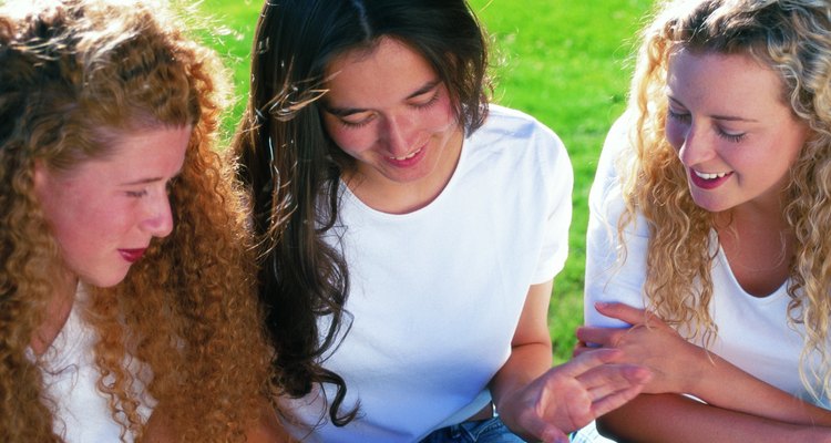 La mejor manera de aprender inglés incluye no solamente clases de gramática sino clases donde se utilice como lenguaje principal.