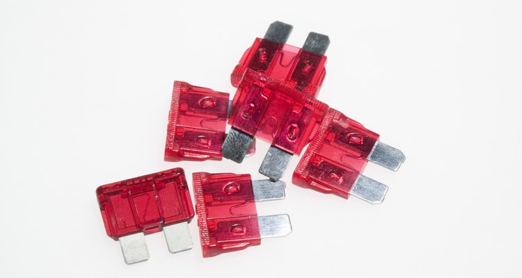 Replace a blown fuse to get your 2002 Focus radio up and working again.