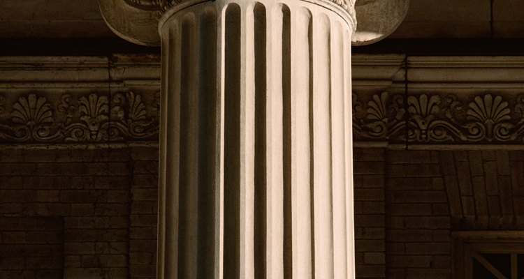 Columna jónica.