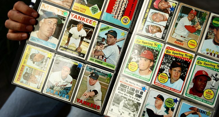 Encuentra el lugar correcto para vender tu colección de tarjetas de béisbol .