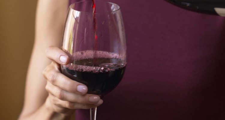 El ponche de vino es delicioso y refrescante.