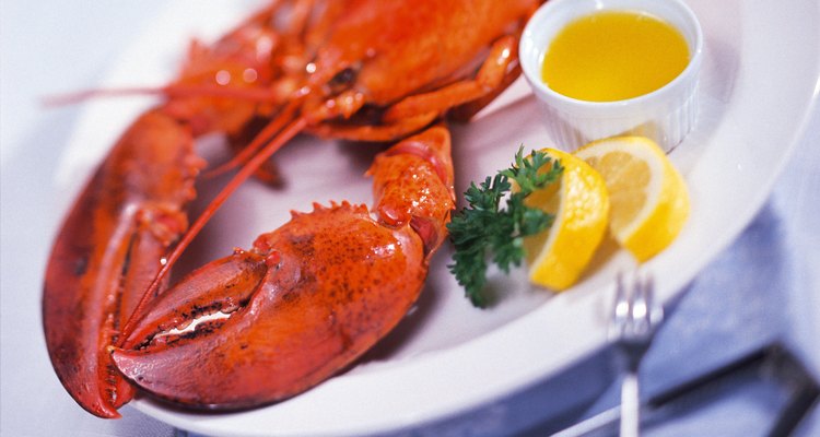 is lobster better boiled or broiled