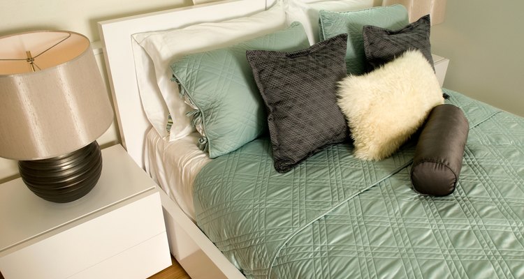 Pillows may be stuffed firmly or loosely without creating lumps.