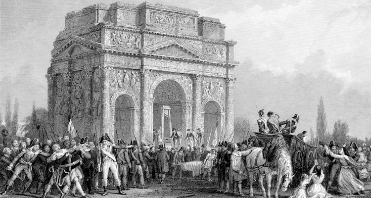 La Revolución Francesa fue uno de los grandes puntos de inflexión de la historia, recordado por sus ideales ilustrados y su violenta agitación.